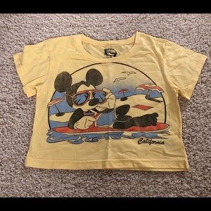 🌼Graphic Top Disney Mickey Mouse on the beach Cropped  Short sleeve T-Shirt